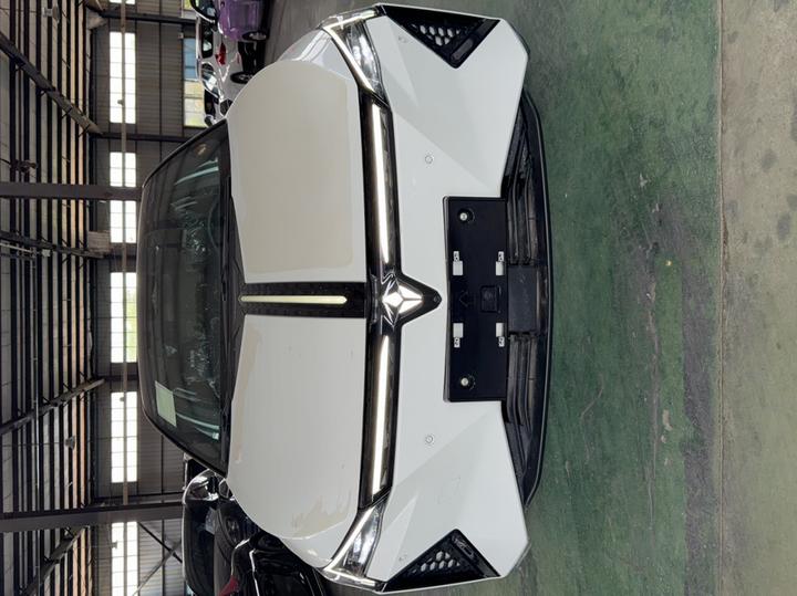 L 2025 + photo 2