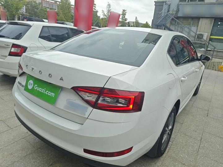 Octavia 2020 1.5L AT Comfort photo 6