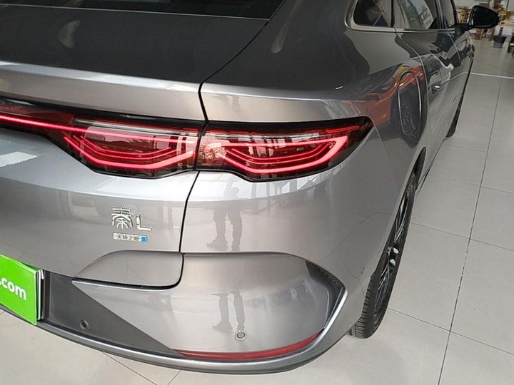 Qin L 2025 EV 545KM photo 7