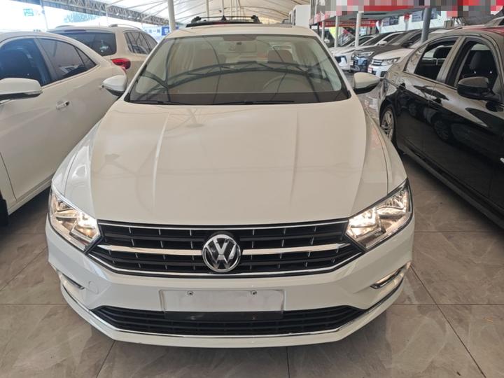 Bora 2018 1.5L AT Comfort photo 2