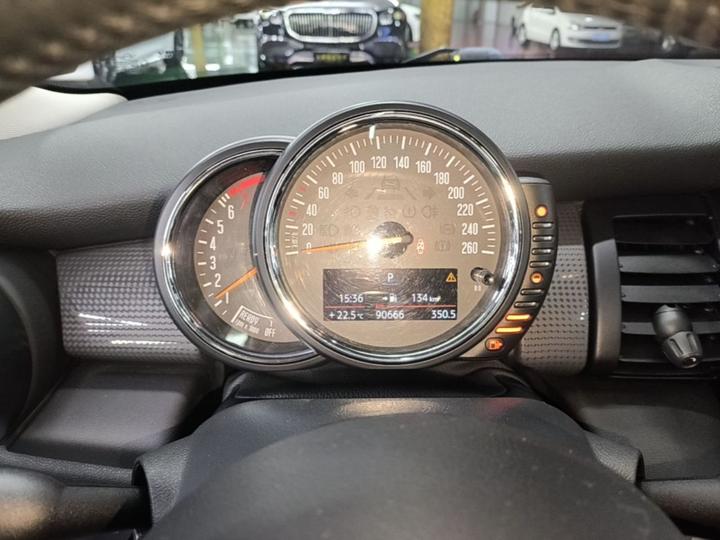 2014 1.5T COOPER Excitement photo 3