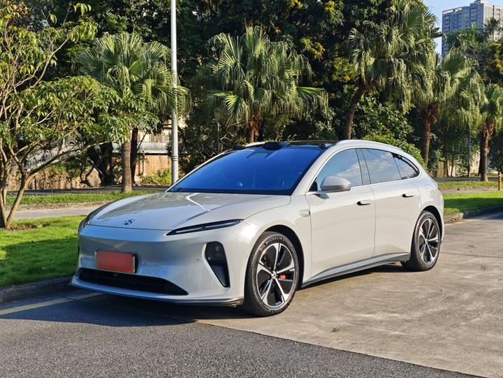 ET5T 2024 75kWh Touring