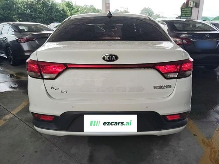 K2 2017 Sedan 1.4L MT GLS photo 3