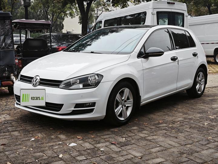 Golf 2017 1.6L AT Comfort Anniversary Edition photo 3