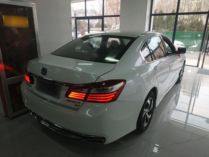Accord 2016 2.0L Elite photo 4