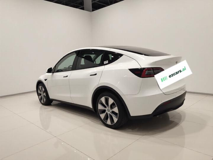 Model Y 2022 RWD photo 3