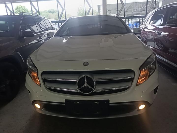 GLA 2016 GLA 200 Dynamic photo 2