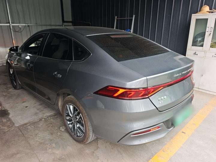 Qin PLUS 2021 EV 500KM Luxury photo 4