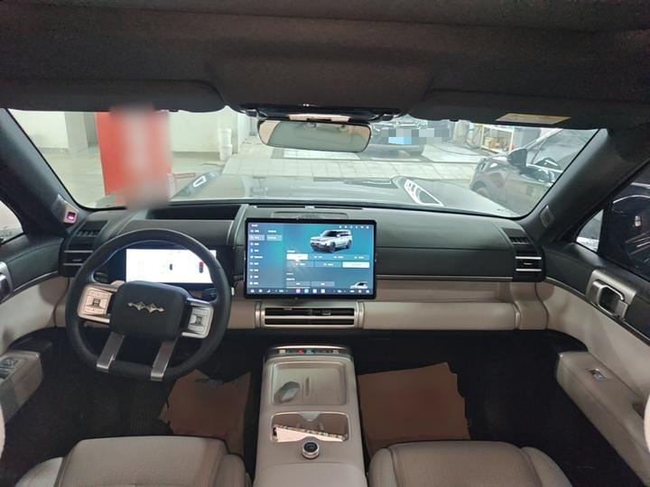 Fang Cheng Bao 7 2025 190KM AWD Ultra photo 5