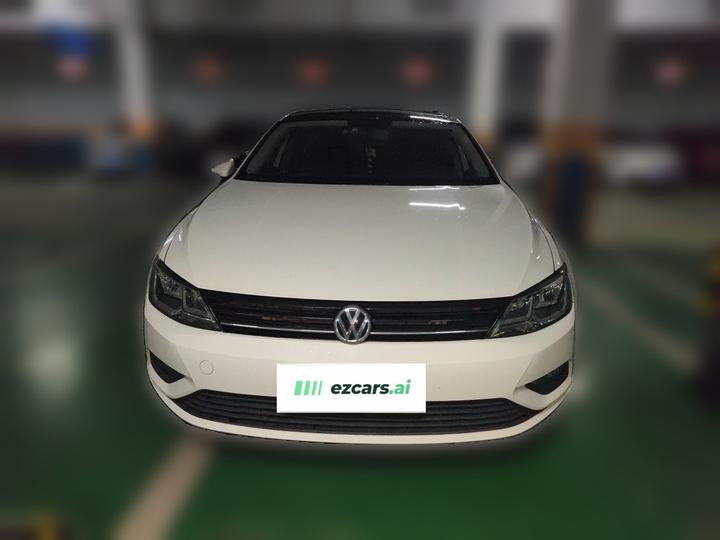Lamando 2017 230TSI DSG photo 2