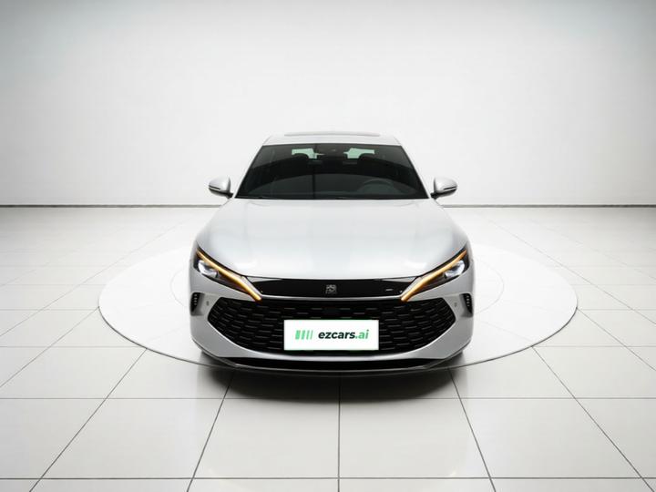 Qin L 2025 DM-i ADAS 80KM Leading photo 2