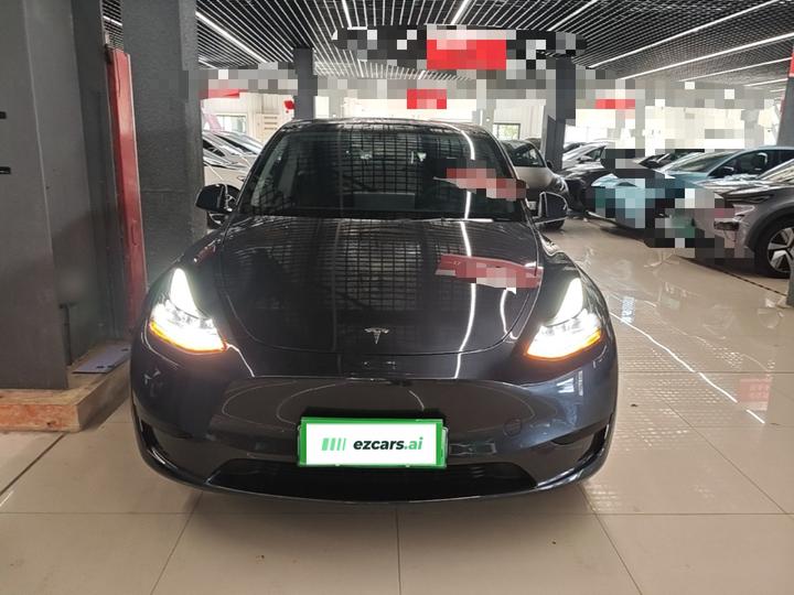 Model Y 2024 RWD photo 2