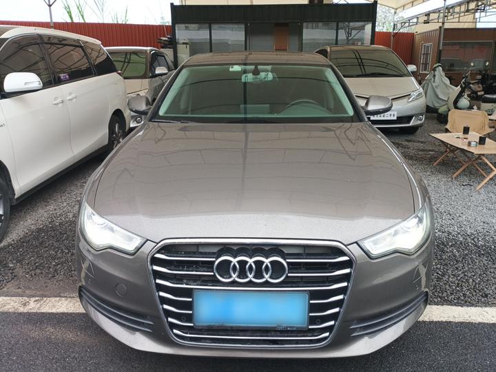 A6L 2014 TFSI Standard photo 2