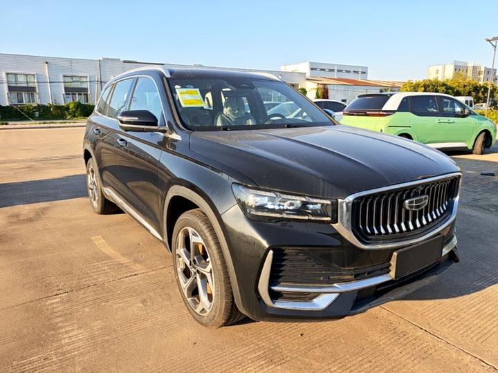Xingyue L 2024 2.0TD DCT EVO RWD photo 3
