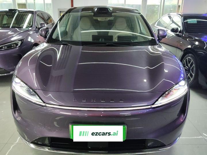HIMA Luxeed R7 2025 EREV 331km Ultra photo 2