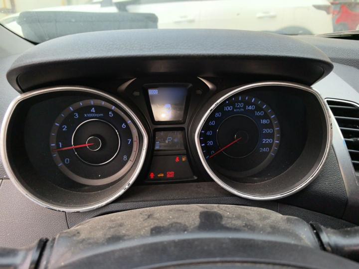 Elantra 2013 1.6L AT Leading photo 4