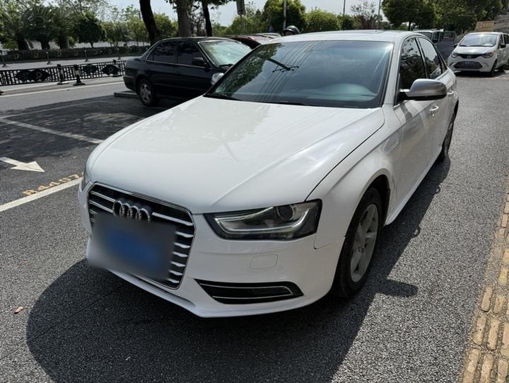 A4L 2013 35 TFSI AT Comfort photo 2