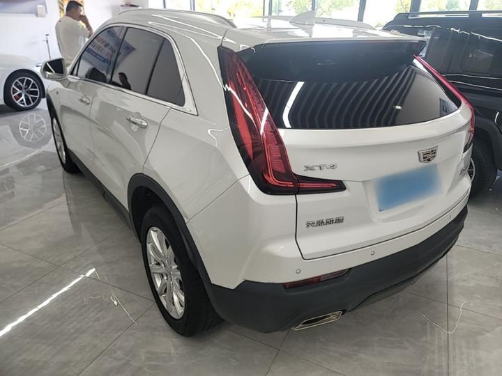 XT4 2021 28T RWD Tech photo 4
