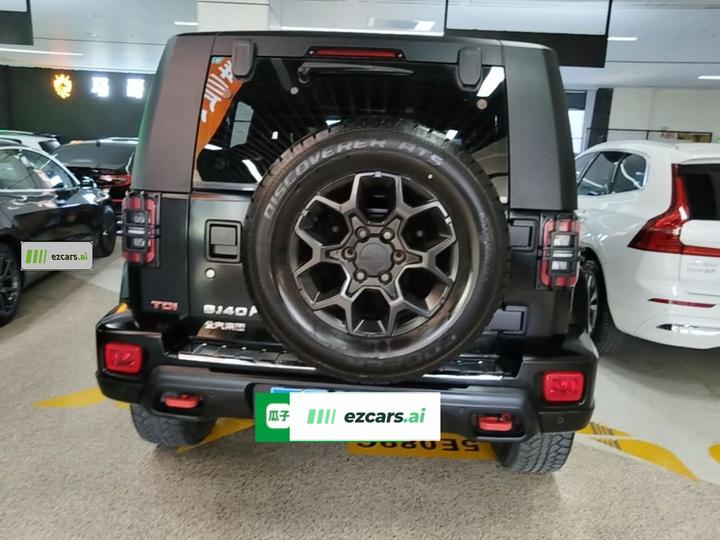 BJ40 2024 2.0D Honor photo 5