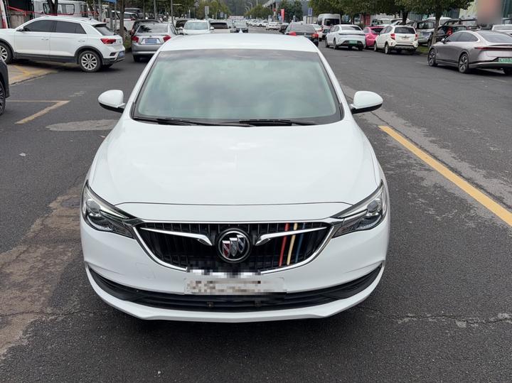 Excelle 2019 15T DCT Progressive China VI photo 2