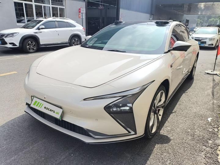 IM Motors L7 2022 Dynamic