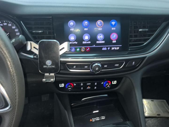 Regal 2022 652T Smart photo 8