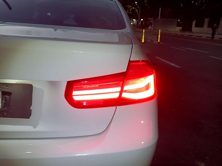 3 Series 2018 320Li Leading M Sport Package photo 7
