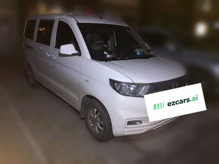 Wuling Hongguang V 2022 1.5L Energetic LAR photo 3