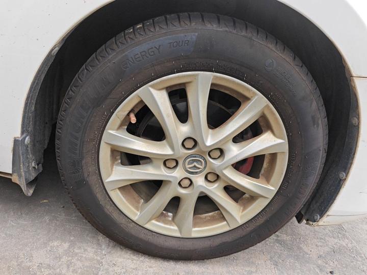 3 Axela 2017 Sedan 1.5L AT Luxury China V photo 8