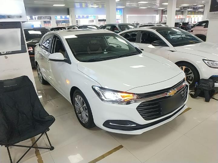 Cruze 2021 320 AT photo 3