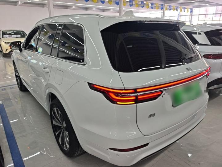 Li Auto ONE 2020 EREV 6-Seater photo 4