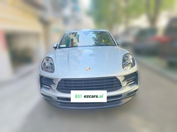 2018 Macan 2.0T photo 2