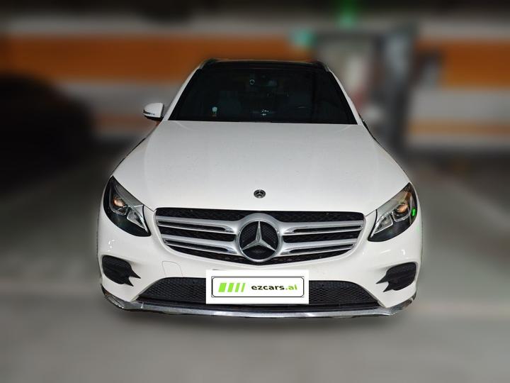 GLC 2019 GLC 260 4MATIC Dynamic photo 2