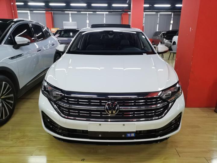 Sagitar 2025 300TSI DSG photo 2