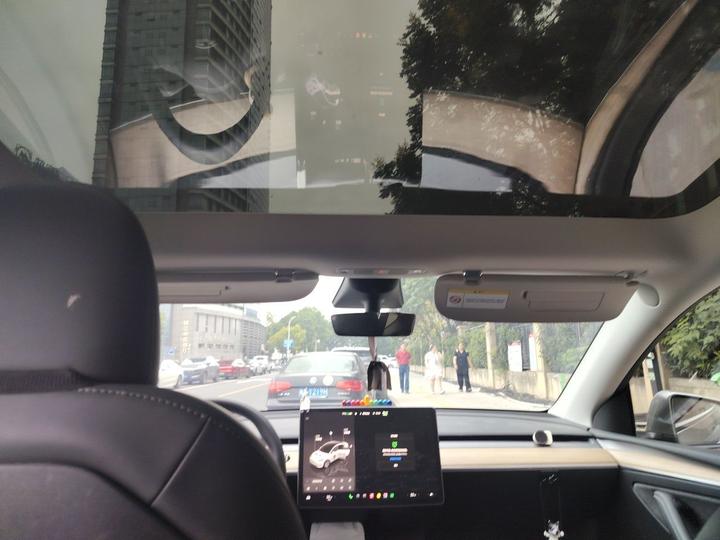 Model Y 2023 Long Range AWD photo 8