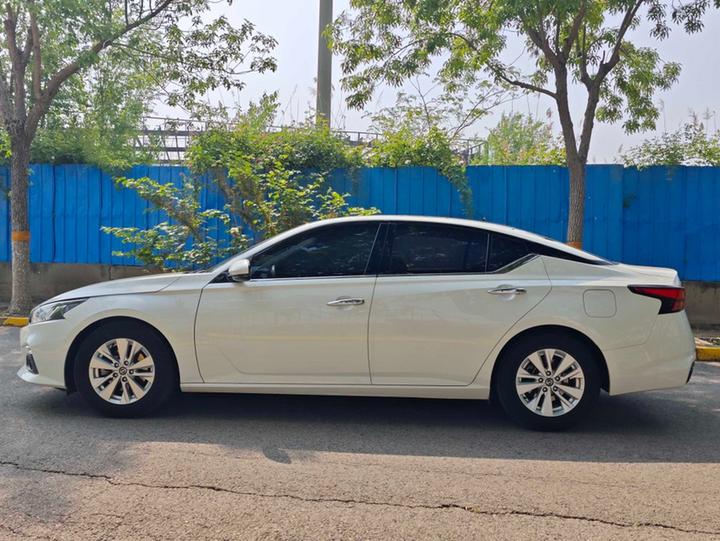 Teana 2020 2.0L XL Comfort photo 3