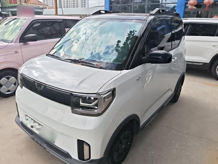 Hongguang MINIEV 2022 GAMEBOY 200km LFP