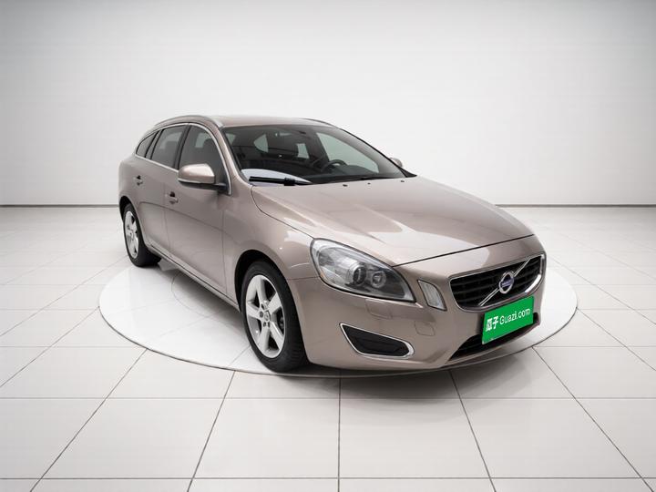 V60 2013 T5 Comfort photo 3