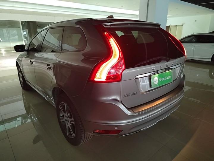 XC60 Imported 2014 T5 photo 4