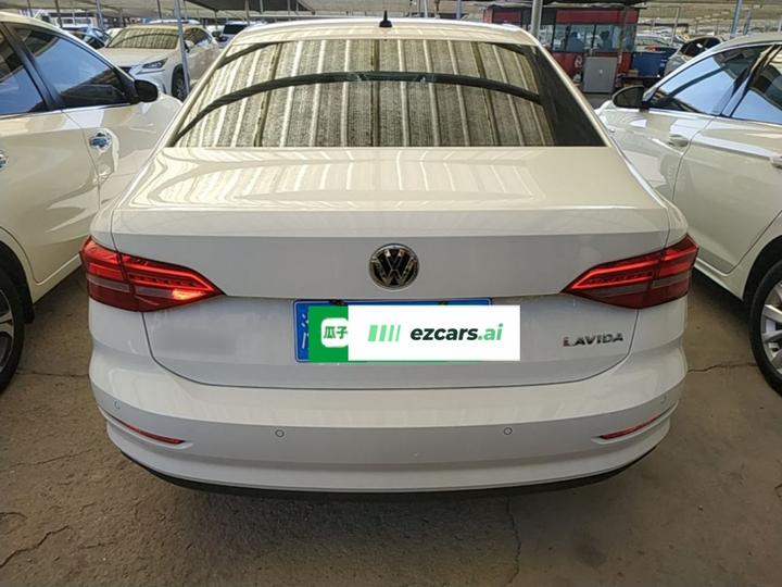 Lavida 2018 1.5L AT China V photo 5