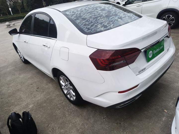 Emgrand 2021 UP 1.5L CVT photo 4
