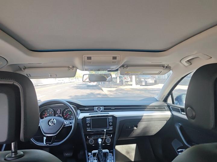 Magotan 2018 330TSI DSG Leading photo 8