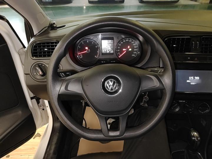 Polo 2016 1.4L AT photo 6
