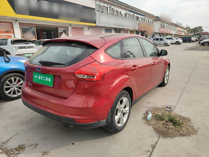 Focus 2017 Hatchback 1.6L AT Comfort photo 4
