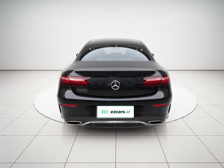 E-Class Imported 2023 E 260 Coupe photo 5