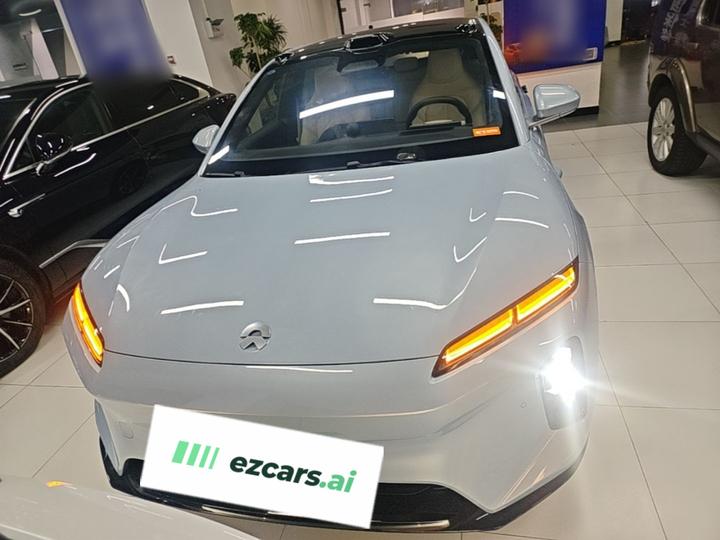 ET5T 2025 75kWh Touring photo 2