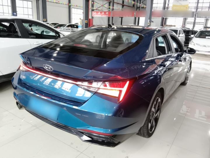 Elantra 2022 1.5L CVT LUX Premium photo 6