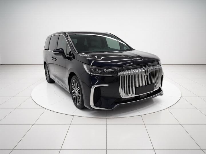 Voyah Dreamer 2025 PHEV AWD Flagship Qiankun photo 3