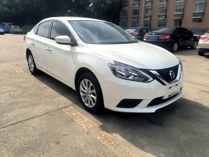 Sylphy 2022 Classic 1.6XE CVT Comfort photo 3