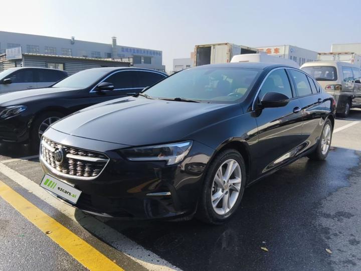 Regal 2021 552T Elite